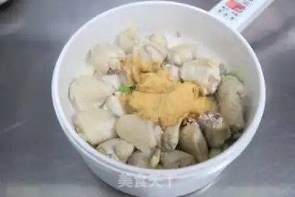 Make Chicken wings, tofu step 4