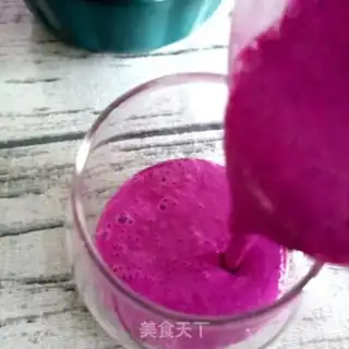 Make Honey-beans flamingo milkshake step 9