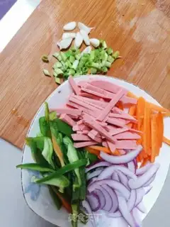 Make Fried noodles step 1