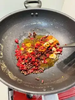 Make Duck claws step 1
