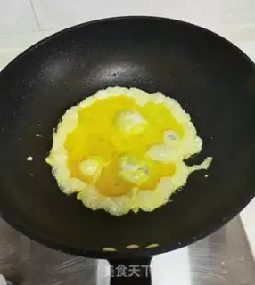 Make White fried eggs step 3