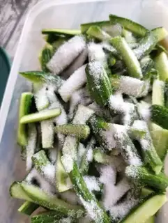 Make Precious cucumber step 3