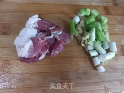 Make Pyramid step 1