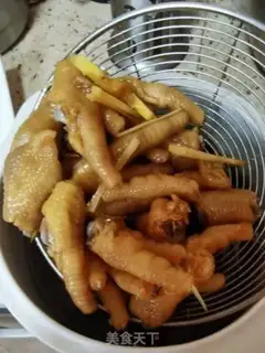 Make Pistol-fruit chicken claws step 17