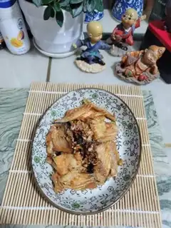 Make Fried salmon bones step 8