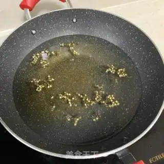 Make Porridge lemon chicken claws step 1