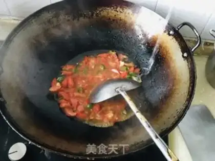 Make Tomato egg noodles step 4