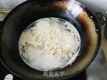 Make Tomato egg noodles step 7