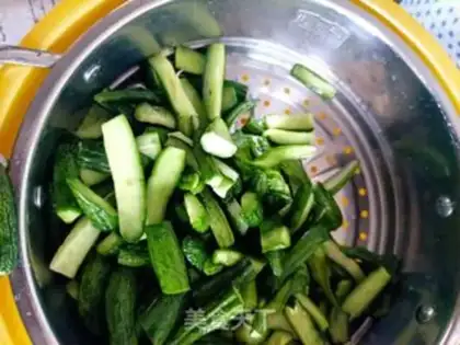 Make Precious cucumber step 14