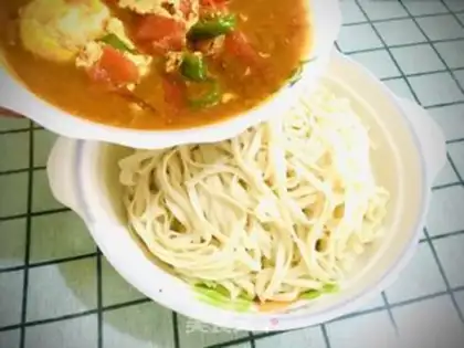 Make Tomato egg noodles step 9
