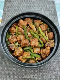 Make Four seasons of bean ribs step 11