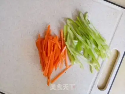 Make Fish noodles step 1