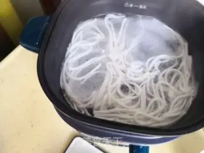 Make Fish noodles step 3