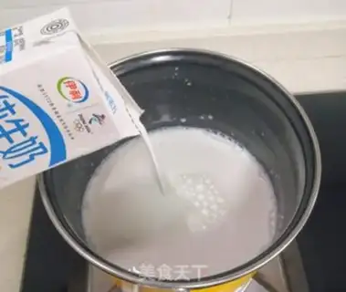 Make Mango bean milk step 1