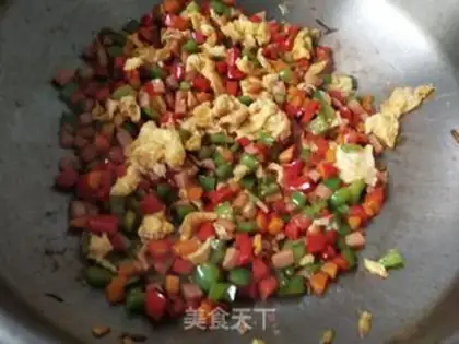 Make Five-coloured rice fried rice step 9