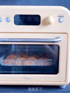Make Gold brittle chicken step 5