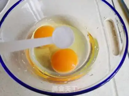 Make Snack eggcake step 1