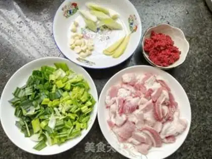 Make Red meat in Fukuoka step 0