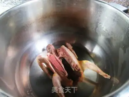 Make Iron Stick Mountain Pitt soup step 1