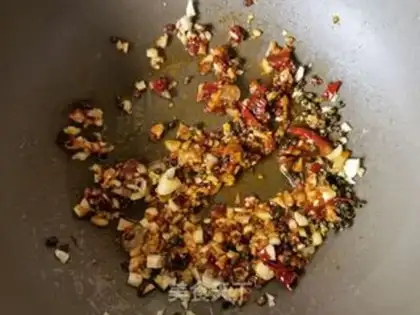 Make Thirteen fragrance clams step 7