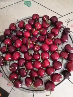 Make Cherry wine step 1