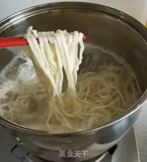 Make Sour spicy noodles step 5