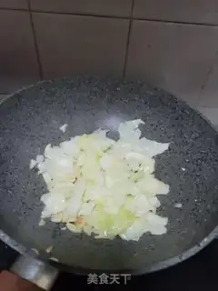 Make Scrambling hands step 4