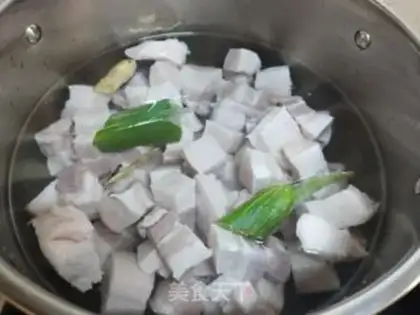 Make Five flowers and little potatoes step 1