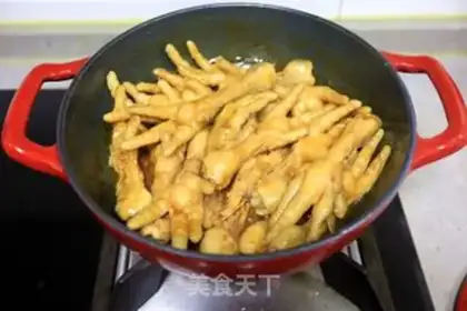 Make Spicy chicken claws step 5