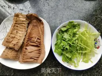 Make Celery fried step 0