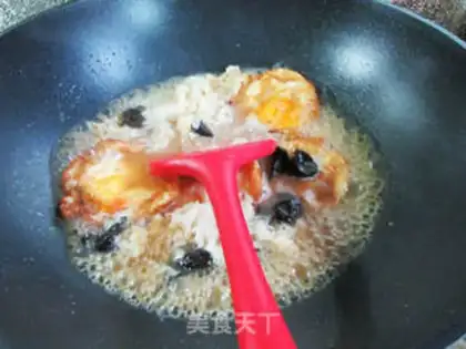 Make Double-eared eggs step 6