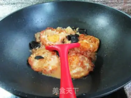 Make Double-eared eggs step 7