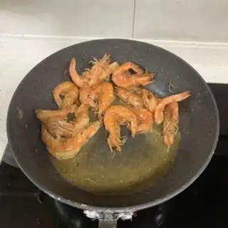Make Pretzels, shrimp step 5