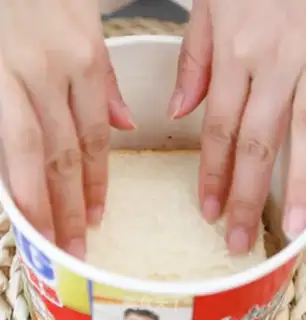 Make Cake of ice cream in the oven step 3