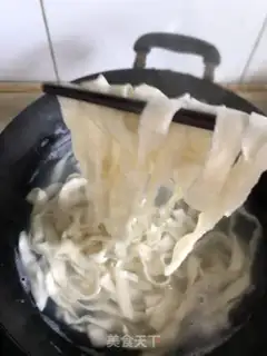Make Sour spicy noodles step 2