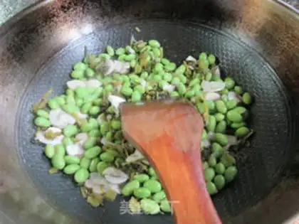 Make Pickle mushrooms, fried beans step 5