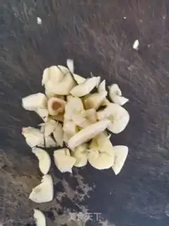 Make Garlic potato leaves step 1