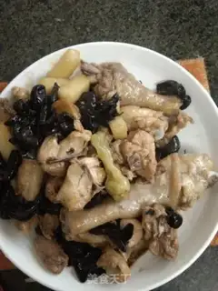 Make The chicken leg boils its ears step 5