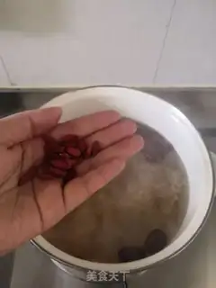 Make Silver-eared date soup step 5
