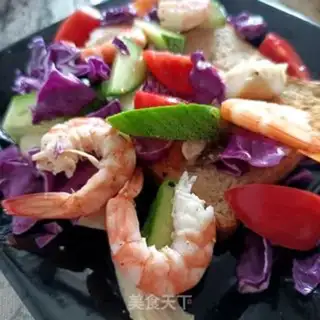 Make Toast shrimp salad step 11