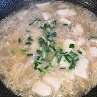 Make Gold pins, tofu soup step 4