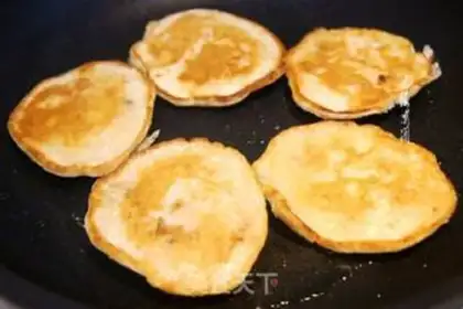Make Quick-hand breakfast cake step 5