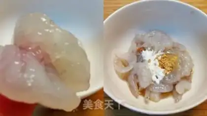Make Autumn shrimp balls step 1