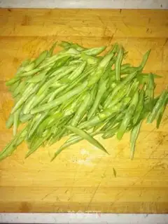 Make Sour spicy beans step 0