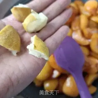 Make Apricot jam step 6