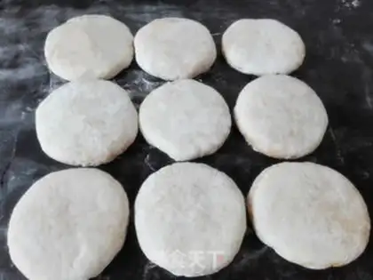 Make Snack sauce pancakes step 5