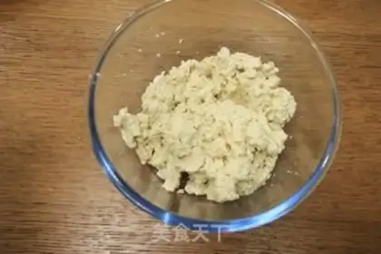 Make Low-fat chicken tofu balls step 1
