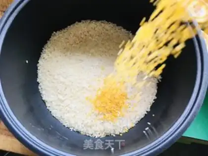 Make Corn rice step 0