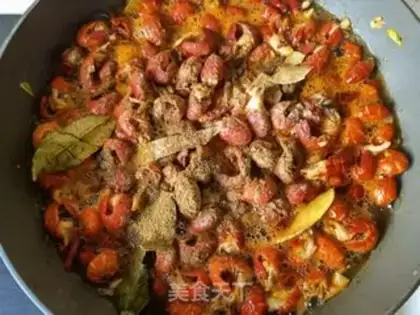 Make Thirteen spicy lobster tails step 10