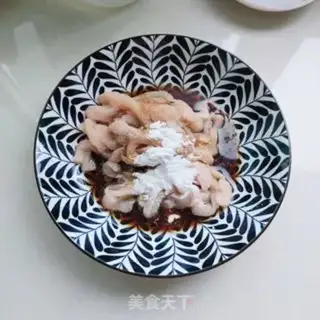 Make Chicken chest and chili step 1